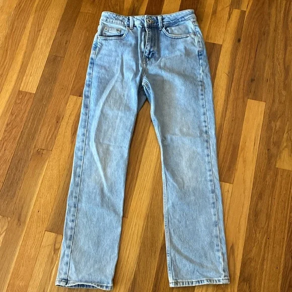 Zara Women’s Blue Jeans Size 4